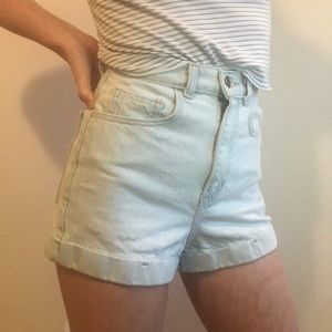 Light wash shorts